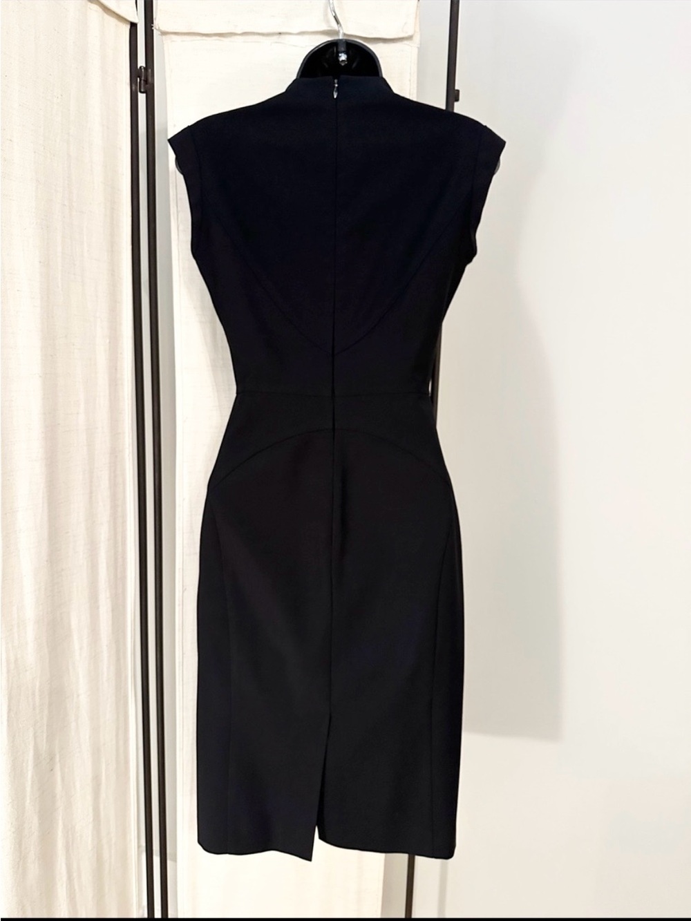 Reiss Black V-Neck Cap Sleeve Midi Sheath Dress - Picture 14 of 16